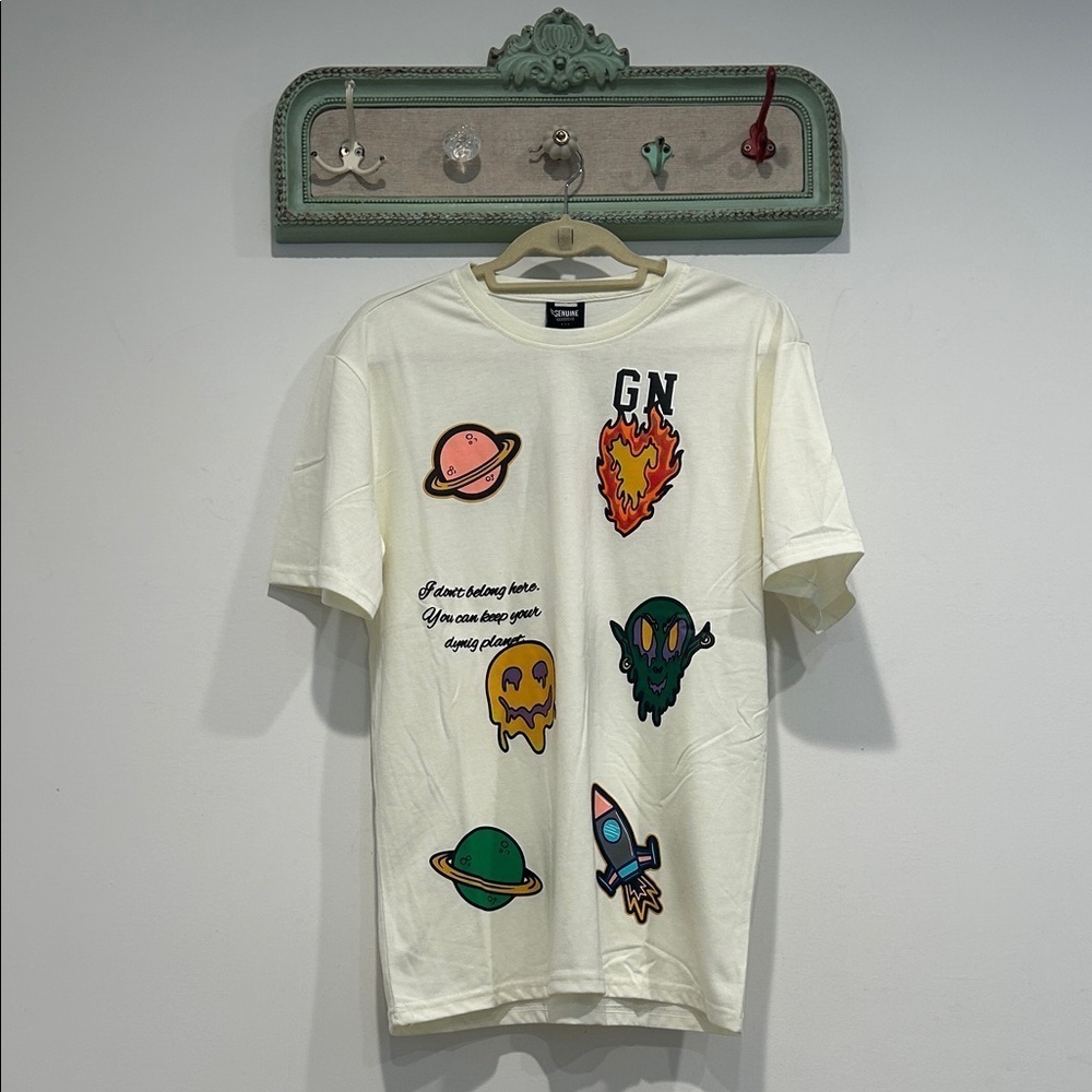 Genuine Merchandise Alien Planet Puff Print Cream Graphic Tee medium nwot